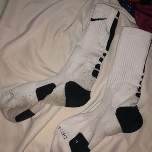 nike white and black elite socks